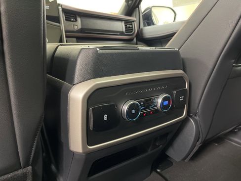 New 2024 Ford Expedition Limited image 15