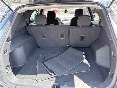 Used 2023 Chevrolet Equinox LT FWD image 25