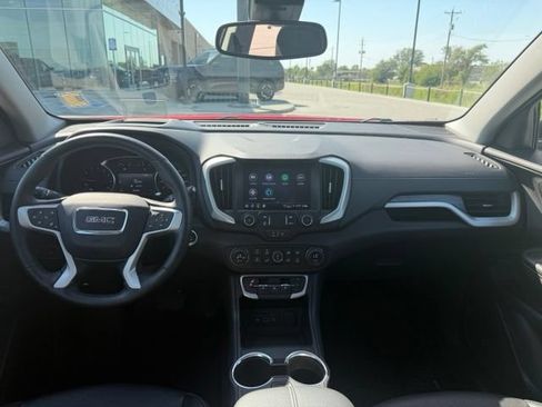 Used 2024 GMC Terrain SLT w/ Tech Package AWD/4WD image 21