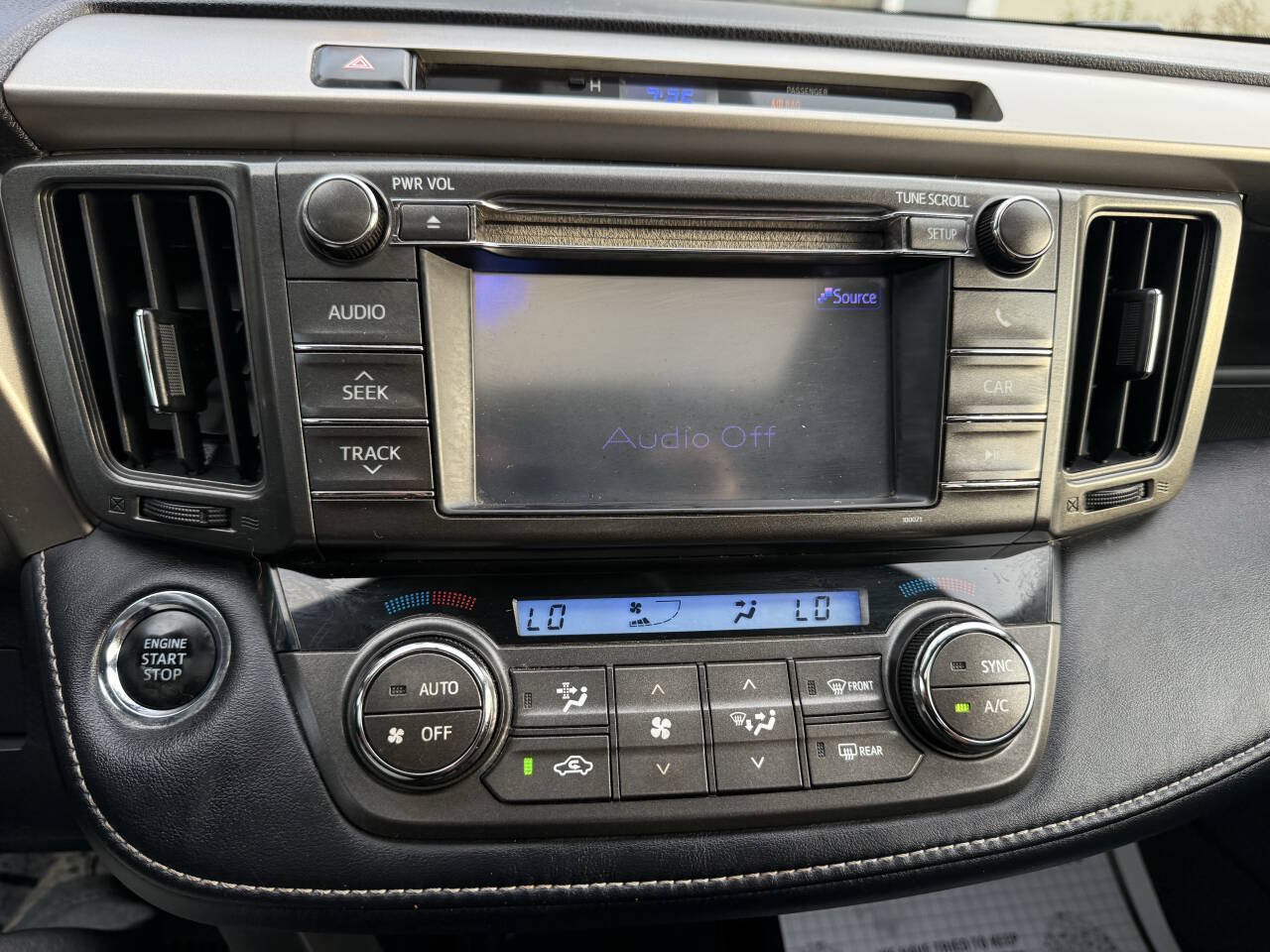 Used 2013 Toyota RAV4 Limited AWD/4WD image 16