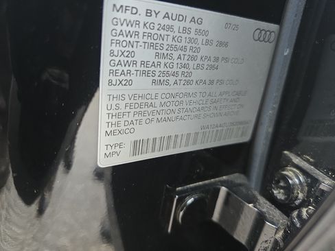 Certified 2025 Audi Q5 Premium w/ Premium Plus AWD/4WD image 32
