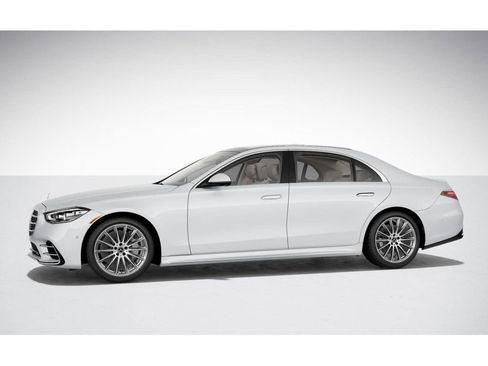 New 2025 Mercedes-Benz S 580 4MATIC Sedan image 36