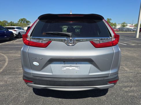 Used 2017 Honda CR-V LX image 5
