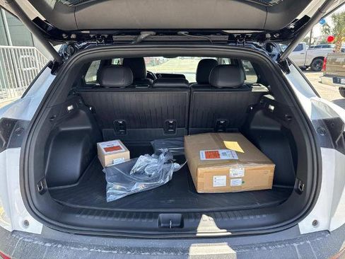 New 2026 Chevrolet Blazer EV LT image 8