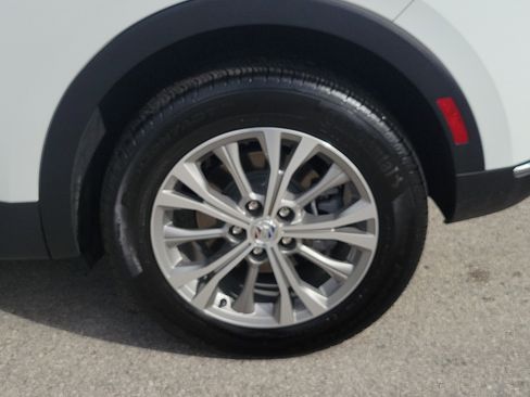 Used 2023 Buick Envision Preferred image 28