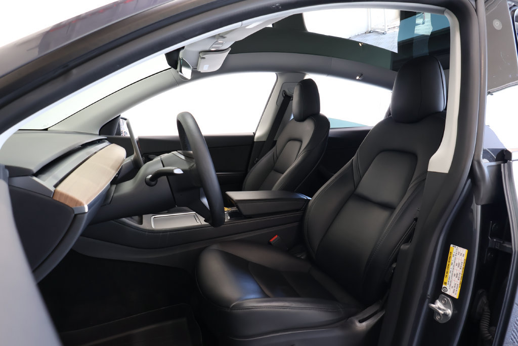 Used 2022 Tesla Model Y Performance AWD/4WD image 18