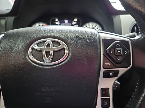Used 2019 Toyota Tundra Platinum AWD/4WD image 22