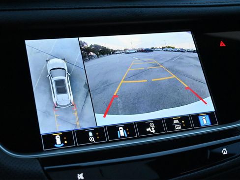 New 2026 Cadillac XT5 Premium Luxury w/ Driver Assist Package image 13