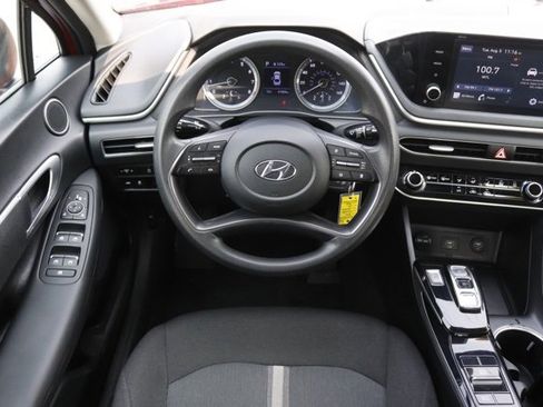 Used 2021 Hyundai Sonata SE image 14