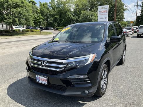 Used 2018 Honda Pilot EX image 1