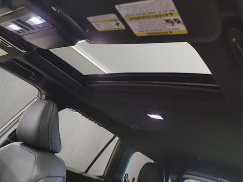 New 2026 Subaru Outback Limited AWD/4WD image 3