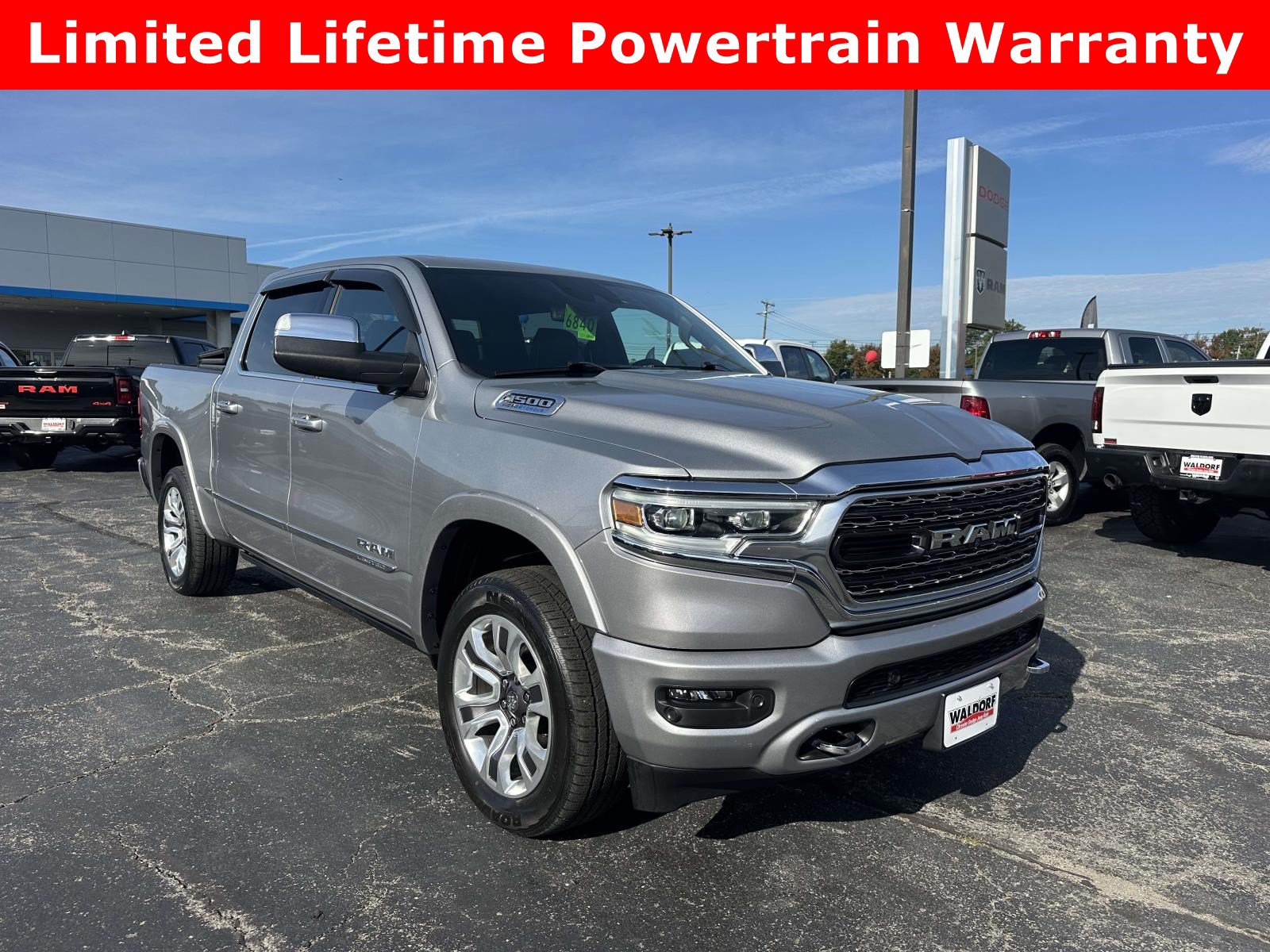 Used 2024 RAM 1500 Limited AWD/4WD image 1