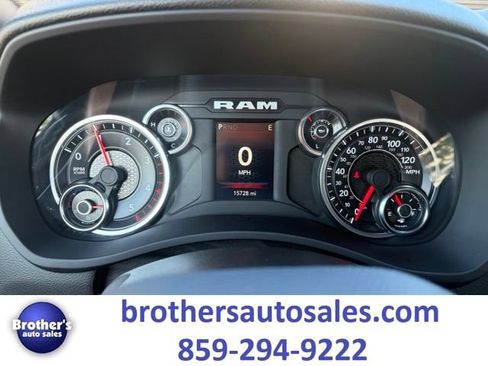 Used 2024 RAM 3500 Big Horn w/ Night Edition AWD/4WD image 25