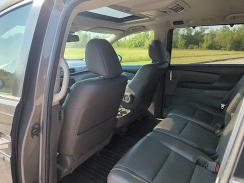 Used 2015 Honda Odyssey EX-L image 17