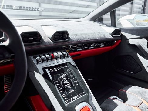 Used 2023 Lamborghini Huracan Tecnica RWD image 58