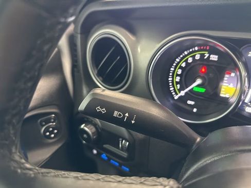 Used 2023 Jeep Wrangler Unlimited w/ Cold Weather Group AWD/4WD image 35