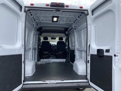 New 2026 RAM ProMaster 1500 w/ Convenience Group image 5