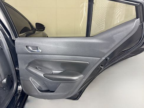Used 2022 Nissan Altima 2.5 S FWD image 28