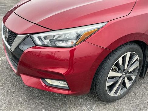 Used 2020 Nissan Versa SR w/ Convenience Package image 10