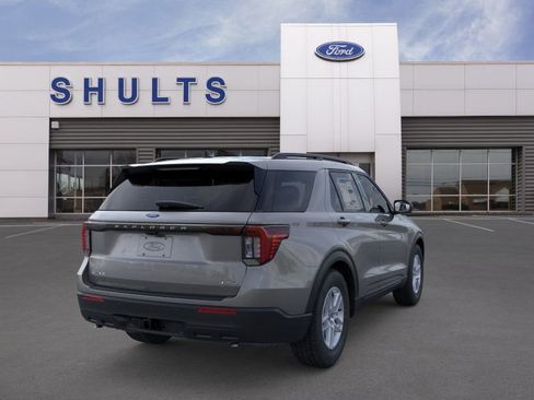 New 2026 Ford Explorer Active image 8