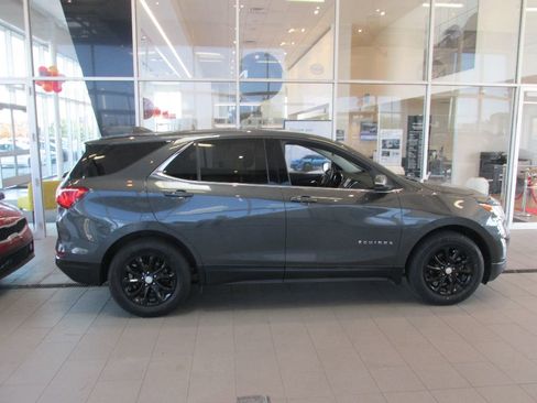 Used 2018 Chevrolet Equinox LT image 8