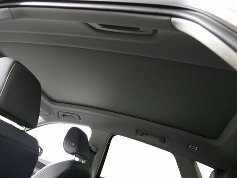 New 2025 Audi Q5 Premium Plus image 23