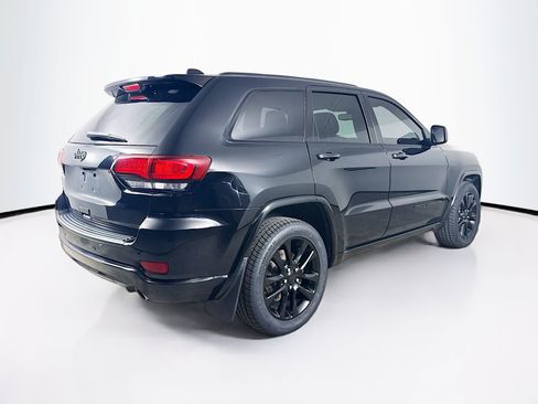 Used 2020 Jeep Grand Cherokee Altitude RWD image 32