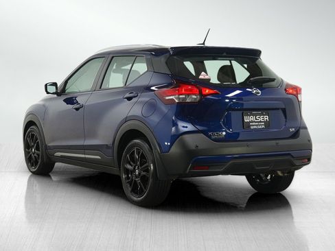 Used 2020 Nissan Kicks SR w/ SR Premium Package FWD image 3
