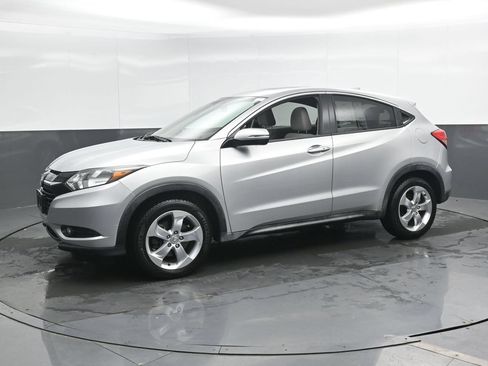Used 2016 Honda HR-V EX image 8