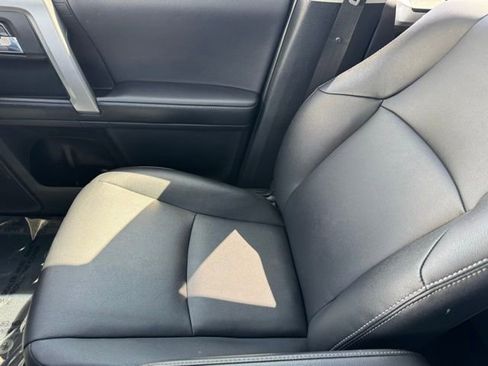 Certified 2022 Toyota 4Runner TRD Sport w/ Technology Package AWD/4WD image 22