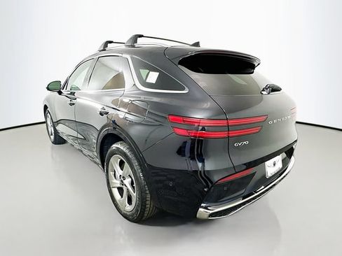Certified 2026 Genesis GV70 2.5T Advanced AWD/4WD image 7