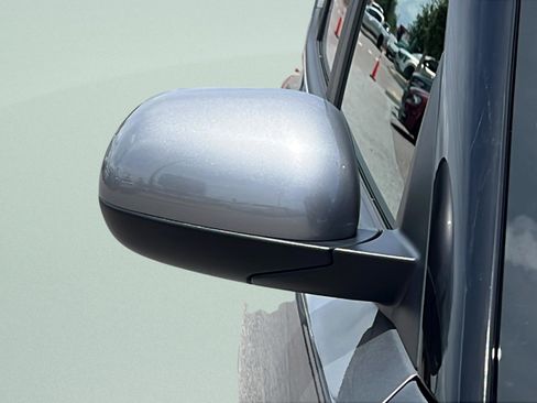 Certified 2025 Kia Soul LX w/ LX Technology Package FWD image 11