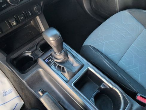 Used 2023 Toyota Tacoma TRD Sport image 26