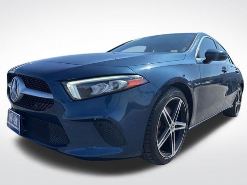 Used 2021 Mercedes-Benz A 220 A 220 image 11