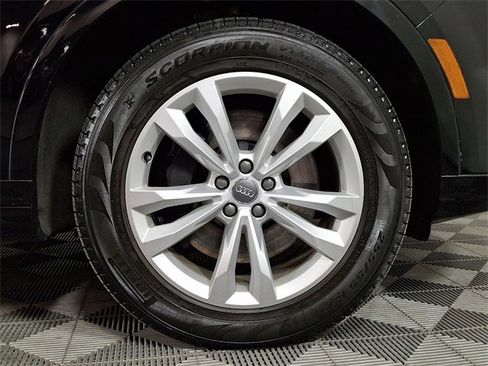 Used 2018 Audi Q7 3.0T Premium Plus image 11
