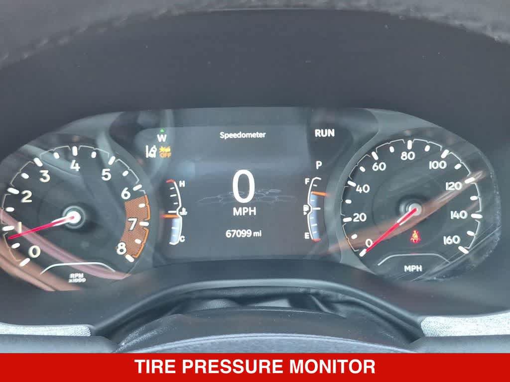 Used 2024 Jeep Compass Latitude AWD/4WD image 32