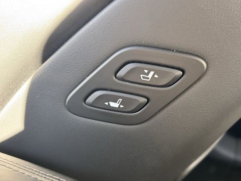 Used 2017 Genesis G90 5.0 Ultimate image 27