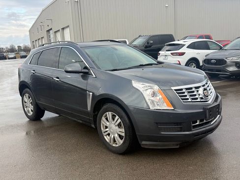 Used 2013 Cadillac SRX FWD image 2
