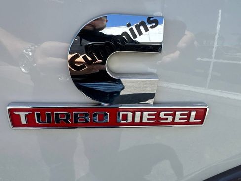 Used 2021 RAM 3500 Limited AWD/4WD image 10