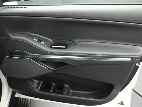 Used 2025 Lincoln Navigator L Reserve w/ Jet Appearance Package image 29