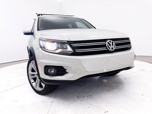 Used 2013 Volkswagen Tiguan SEL image 6