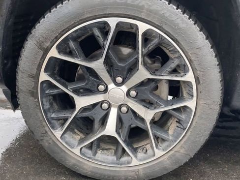 Used 2022 Jeep Grand Cherokee Summit image 12