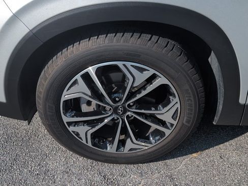 Used 2019 Hyundai Santa Fe FWD image 30