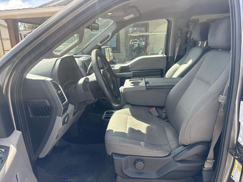 Used 2016 Ford F150 XLT w/ Trailer Tow Package image 9