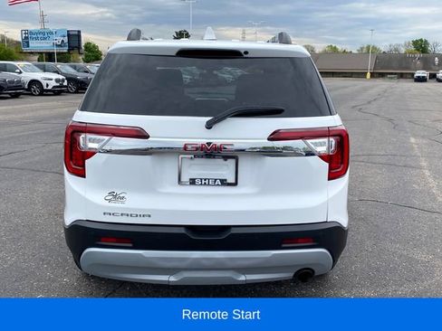 Used 2021 GMC Acadia SLE w/ Driver Convenience Package FWD image 4