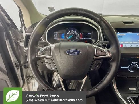 Used 2016 Ford Edge Titanium AWD/4WD image 13