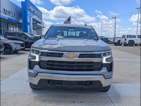 Used 2024 Chevrolet Silverado 1500 LT AWD/4WD image 11