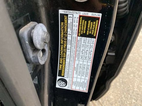 Used 2021 Nissan Frontier SV image 33