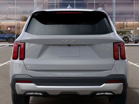 New 2026 Kia Sorento EX FWD image 13