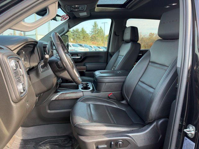 Used 2022 GMC Sierra 2500 Denali w/ Denali Ultimate Package AWD/4WD image 22